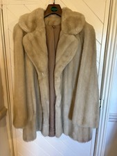 Fabulous Tissavel Faux Fur Coat Women’s Beige 10/small Excellent Condition