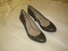 Ladies shoes ‘ Footglove ‘