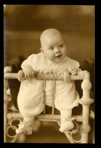 Vintage photo sassy baby - vintage,