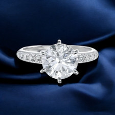 IGI Certified 2.80 Ct Lab