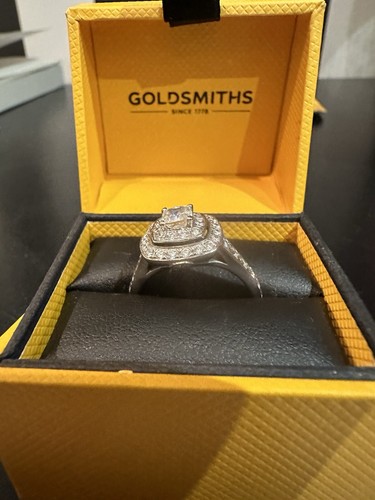 Diamond ring carat 18 - 1.2,