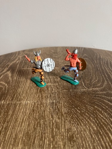 Timpo vikings running with - vikings,
