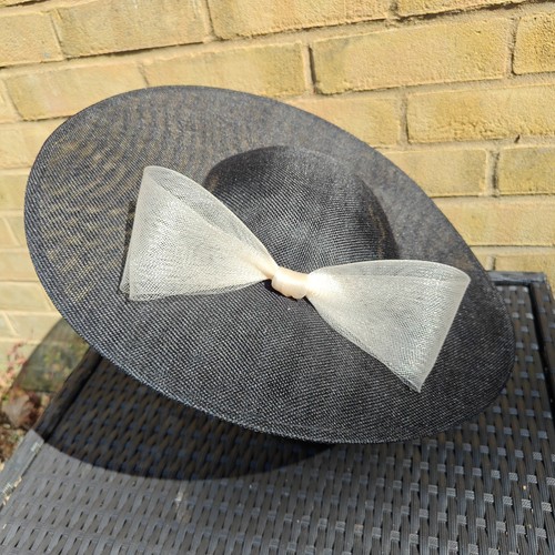 Black champagne cream bow - black, wide