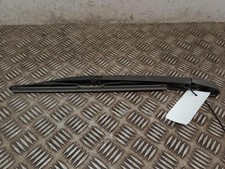 HYUNDAI SANTA FE WIPER ARM Mk2 Rear PART NUMBER 988112B001 (*) 5 Door Estate 06-