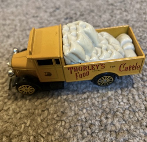 Corgi thorleys food cattle - thorleys,