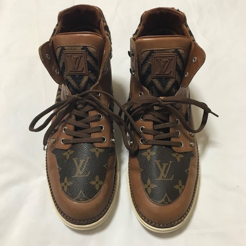 Rare authentic louis vuitton - rare,