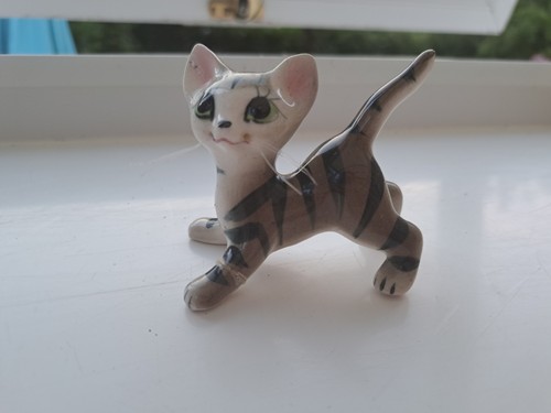 Kitsch vintage ceramic siamese - ceramic,