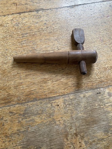 Vintage wooden tap barrel - wooden,
