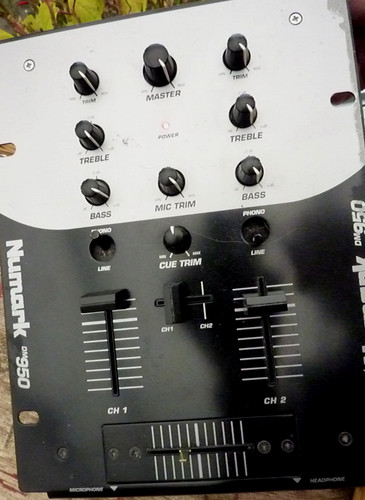 Numark dm950 pre amp mixer - pre-amp,