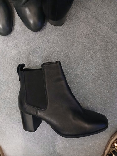 Black leather size boot - black,