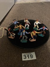 Timpo Vintage Wild West  Cowboys  Look ?