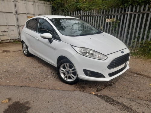 Ford fiesta mk7 - mk7, white