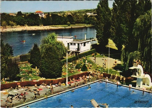 Cpm vichy stade nautique - vichy,