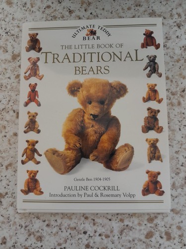 Traditional bears hardback - traditional,
