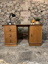 Vintage Mid-Century Kneehole Double Pedestal Desk - Retro/Danish/Oak/Modernist