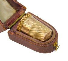 19th Century 10ct Gold Floral Pattern Boxed Sewing Thimble Antique c1890