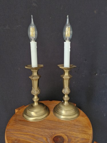 Pair antique vintage - antique,