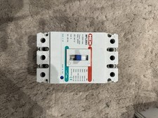 MEM MFL2003 White Triple Pole