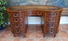 DESK KIDNEY SHAPE MAPLE AND CO