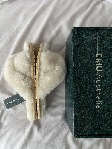 Brand new box emu australia - brand,