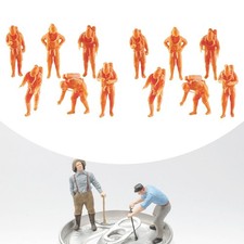 6x Miniature Model Figures