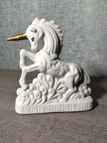 Ceramic gold horned unicorn - horned,