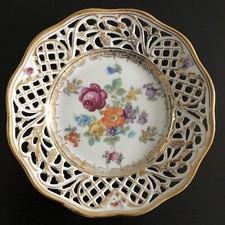 Dresden Chateau Reticulated  Plate 16 cm Floral Gold Schumann Bavaria Germany