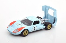 FORD GT40 LE MANS 1966 # 1 -
