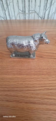 Jeune bull car hood mascot - le,