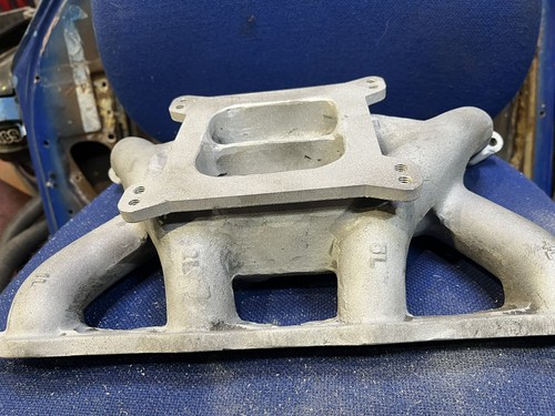 Daimler 250 inlet - inlet, manifold