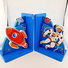 Wooden Rocket & Astronaut Children's Bookends For Boys Girls Nursery Bedroom