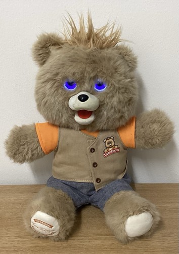 Teddy ruxpin bear 2017 vintage - teddy,