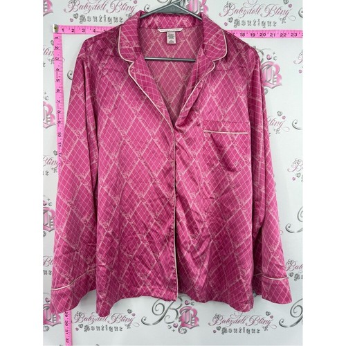 Victoria secret button - secret,