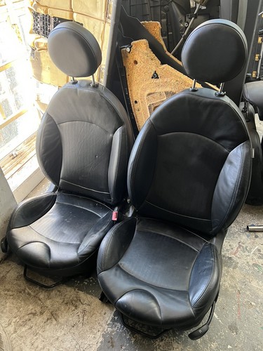 Mini r56 black leather - black,