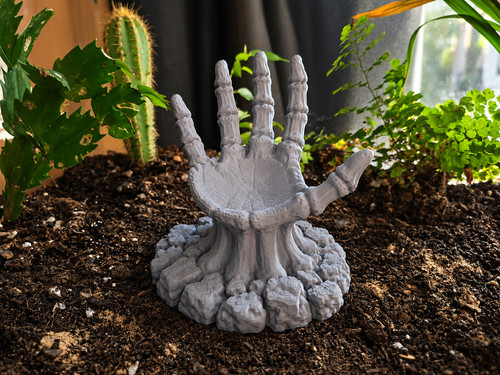 127mm reptile skeletal hand - reptile,