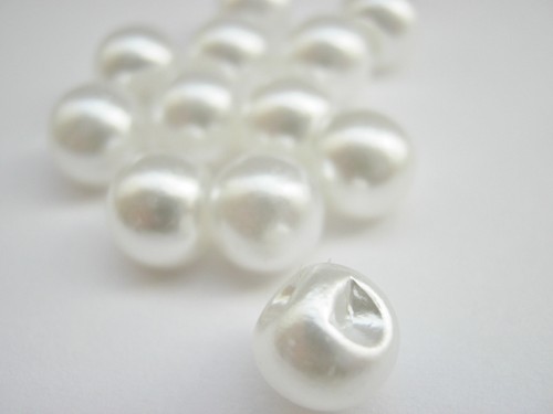 12mm white pearls - pearls, buttons