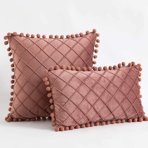 Plush velvet cushion - velvet, covers