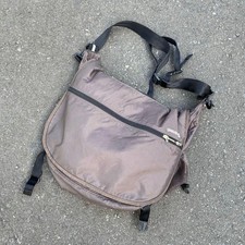 Gravis Leather Messenger Bag