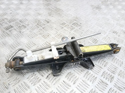 Peugeot 406 lift jack - 406, 8b
