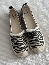 Moda in Pelle Zebra Print