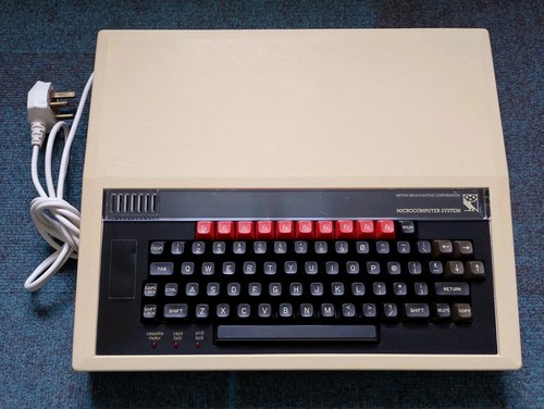 Acorn bbc micro computer - acorn,