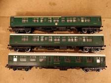 3x Green Coaches for Hornby TRIANG  00 Gauge Train Sets