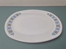 1 x Pyrex Chelsea Large Oval