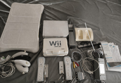 Nintendo wii rvl001 extensive - nintendo, rvl001.