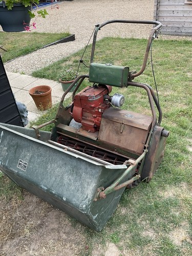 Atco royal groundsman