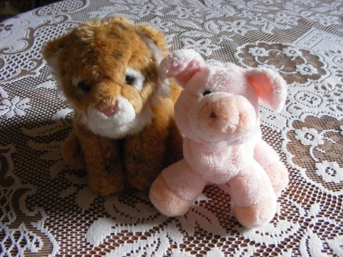 Two hamleys small soft - two, teddies