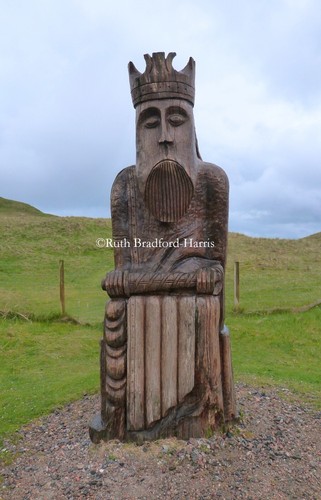 Lewis chessmen statue ardroil - chessmen,