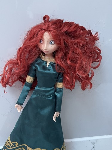 Disney store merida - merida, brave