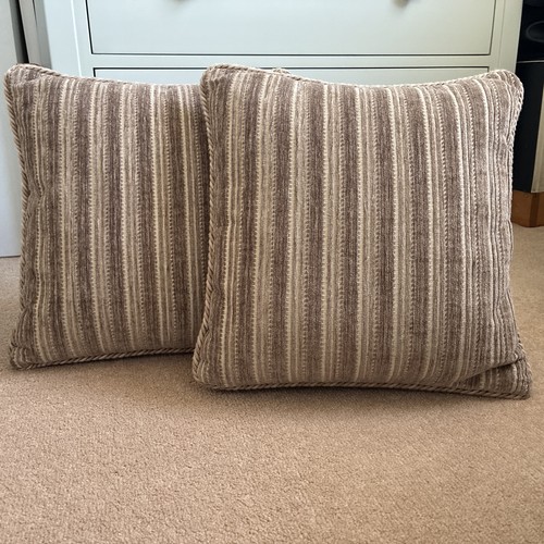 Pair high quality striped - pair,