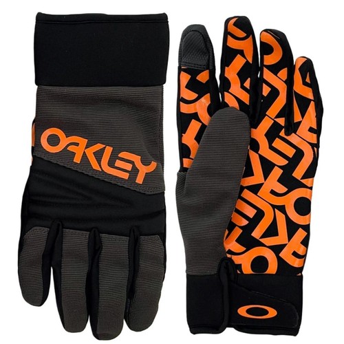 Oakley factory park - oakley, glove